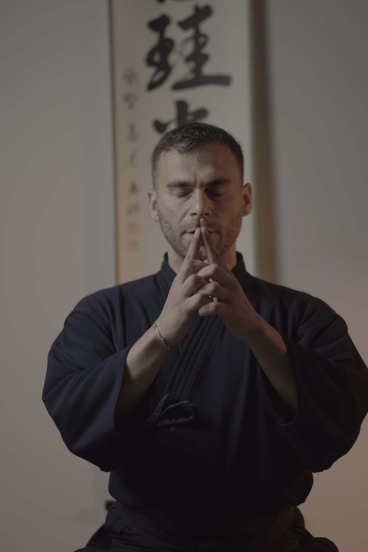 Sessione di meditazione e pratica di presenza nello spazio Nodō a Torino